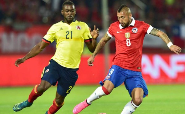 Jackson Martínez sufrió un esguince de tobillo ante Chile