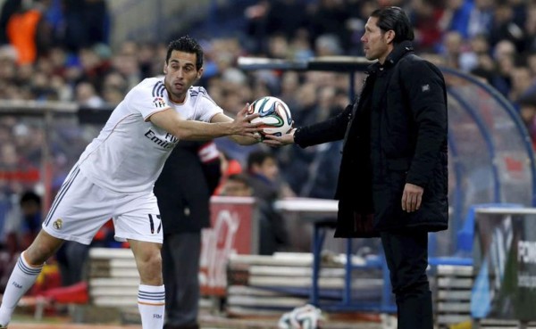 Arbeloa: 'Si Simeone necesita huevos o sal, ahí está mi casa'