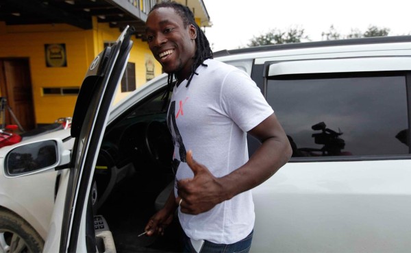 Rony Flores: 'Me voy en deuda del Real España'