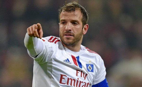 Van der Vaart quiere retirarse en el Cádiz de Jona Mejía