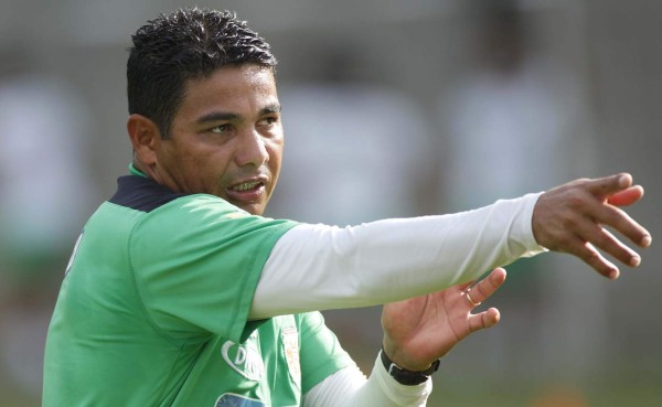 VIDEO: El tapadón del portero hondureño Roberto 'Chato” Padilla a los 46 años