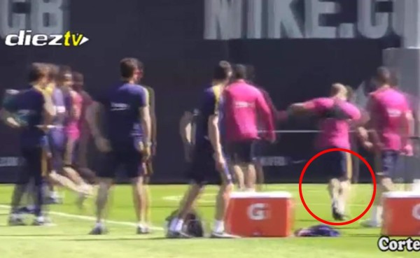 VIDEO: Mascherano anota una canasta en entrenamiento del Barcelona
