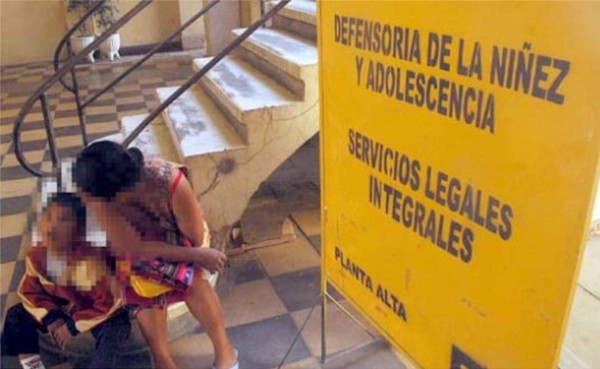 Llegaron a para ser futbolistas y terminaron en orfanato