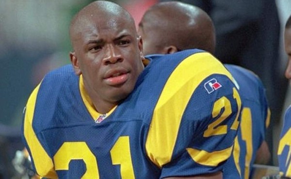 Lawrence Phillips, exjugador de la NFL, se suicida en prisión