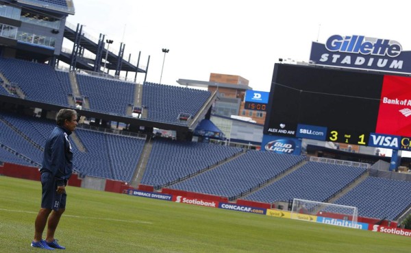 A Honduras le preocupa la grama del Gillete Stadium