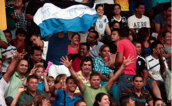 Honduras-Olimpia desató locura en El Progreso