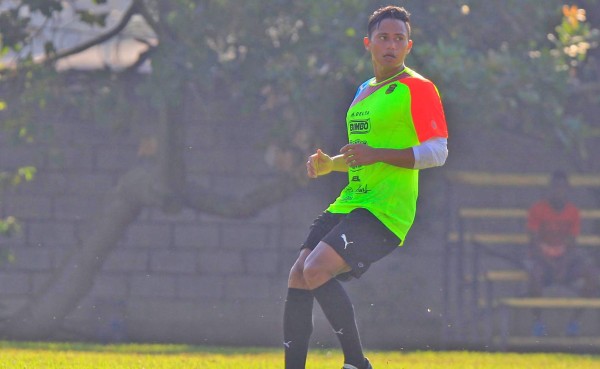 Ramón Núñez ya sudó la elástica del Real España