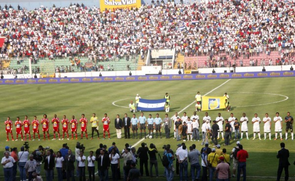 Entrada gratis en el Nacional para ver el Olimpia-Alpha United