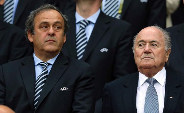 Platini anuncia que no se presentará a la presidencia de la FIFA