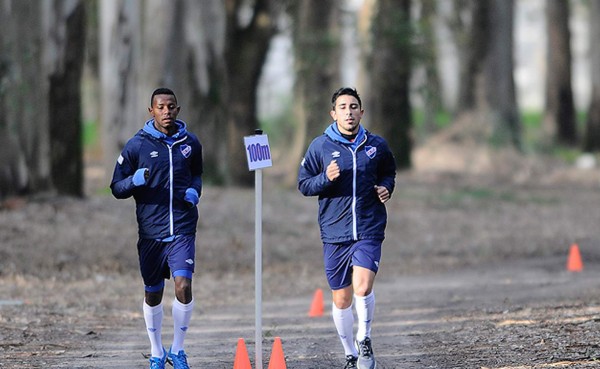 José Velásquez Colón debutó con el equipo titular del Nacional