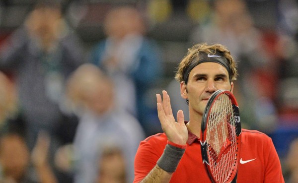 Federer avanza a cuartos de final en Shanghai