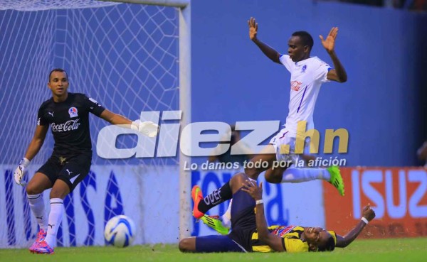 La mejores imágenes del clásico España Olimpia