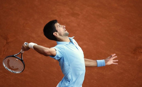 Djokovic ya está en tercera ronda de Roland Garros