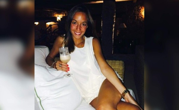 Las infartantes novias y esposas de 'El Clásico' Barcelona - Real Madrid