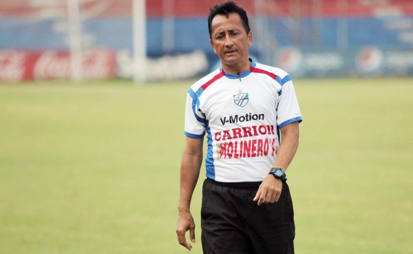 Desbandada en el Victoria preocuopa al técnico Jorge Pineda