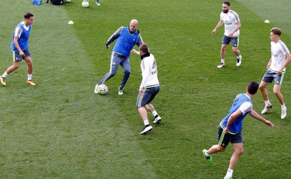 Enzo, el hijo de Zidane entrenó con el primer equipo del Real Madrid