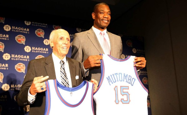 Dikembe Mutombo seleccionado para el Salón de la Fama