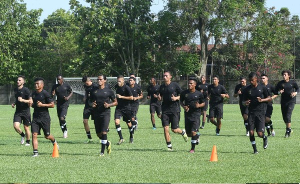 Elías Burbara espera armar un equipo competitivo que busque el título.
