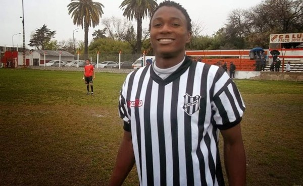 Colombiano Robert Campaz llegará al país para jugar en Platense