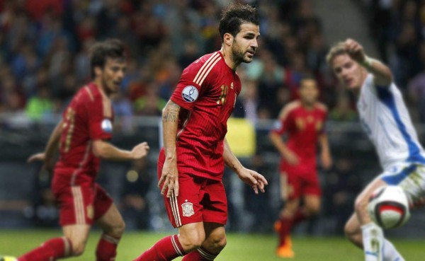 Fábregas cumple una centena de partidos con la selección de España