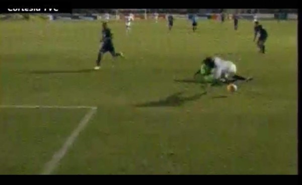 VIDEO: El penal contra Elis que inclinó el clásico en favor del Olimpia