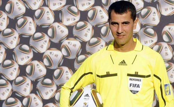 FIFA nombra a profesor australiano para pitar el Honduras-Ecuador
