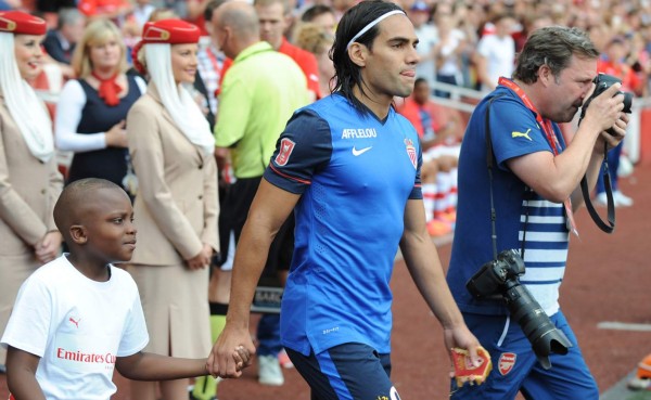 Manchester City se interesa por Radamel Falcao