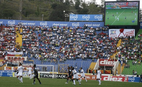 La International Board recomienda ensayos sobre vídeo en el fútbol