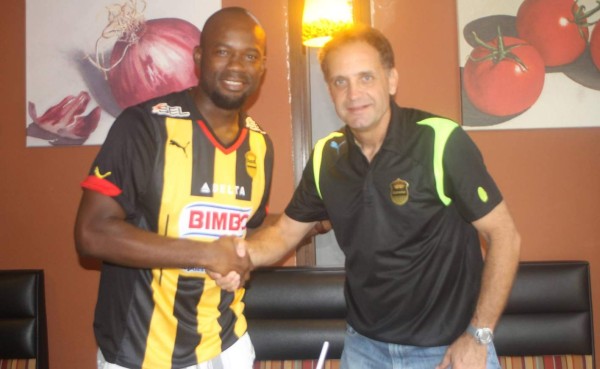 Osman Chávez: 'Mario Verdial luchó mucho por mi fichaje'