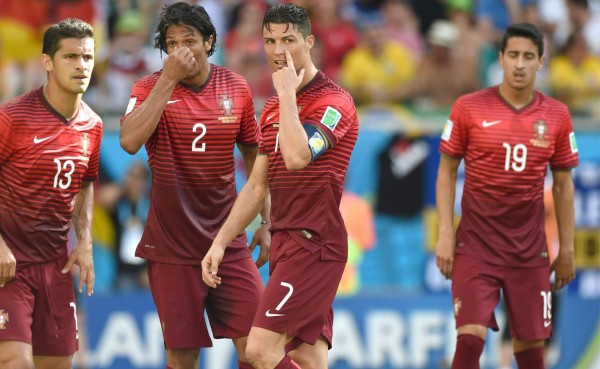 El despiste de Ronaldo y Portugal 'explotó' en Twitter