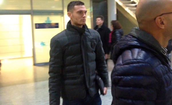 Vermaelen regresa a Barcelona tras ser operado en Finlandia