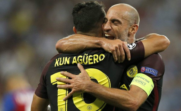 Manchester City sentencia su pase a la fase de grupo de la Champions League