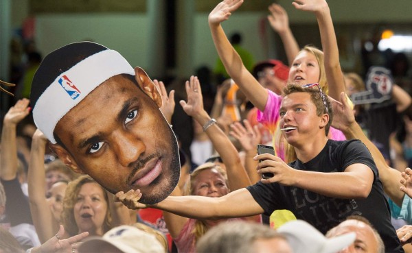 Retorno de Lebron James, negocio millonario en Cleveland