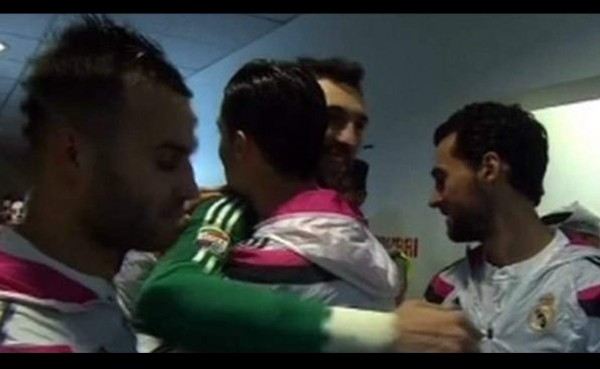 VIDEO: Así fue el reencuentro de Diego López con sus excompañeros