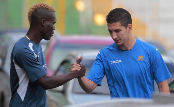 Johnny Leverón decide esta semana si se queda o no en Motagua