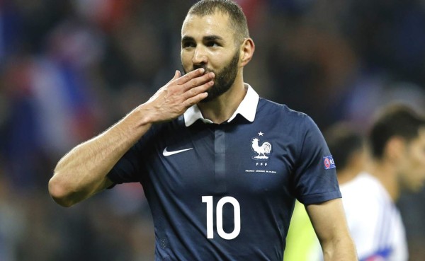 El Gobierno francés considera prematura la vuelta de Benzema a la selección