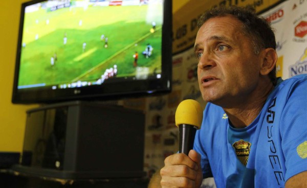 Uberti: 'Se está gestando una campaña de que Real España maneja los árbitros'