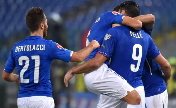 Italia vence a Noruega, que irá a la repesca de la Eurocopa