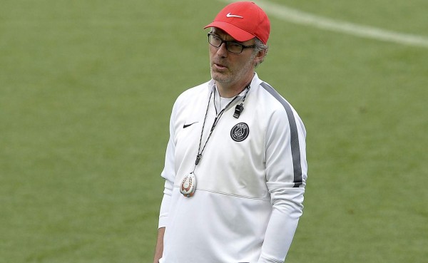Laurent Blanc: 'Remontar ante Barcelona es una tarea dificilísima'