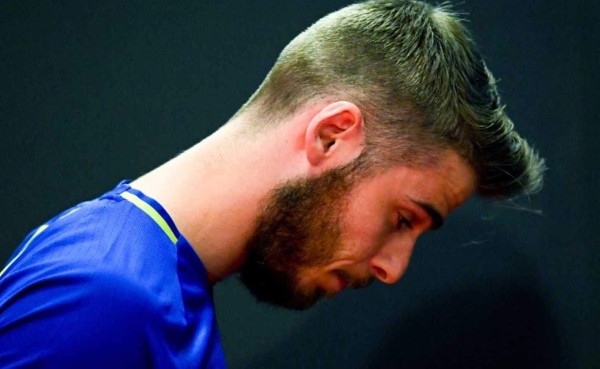 Sigue el escándalo: Testigo afirma que la obligaban a grabarse desnuda para De Gea