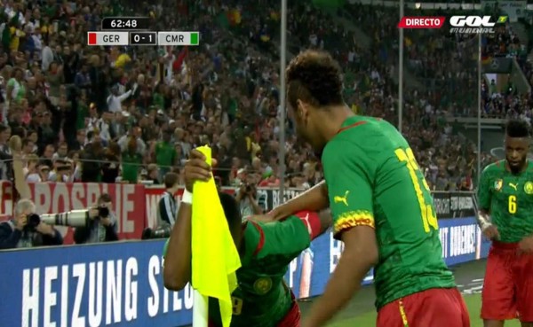 VIDEO: Samuel Eto'o anota y vuelve a recordarse de Mourinho