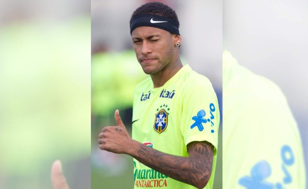 Neymar se entrena por primera vez con Brasil antes del clásico ante Argentina