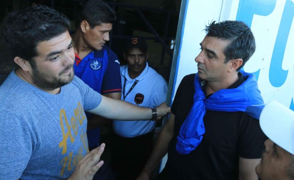 Prohíben ingreso de Diego Vázquez a camerinos del Nacional