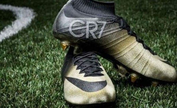 FOTOS: Los nuevos Mercurial CR7 Rare Gold de Cristiano Ronaldo