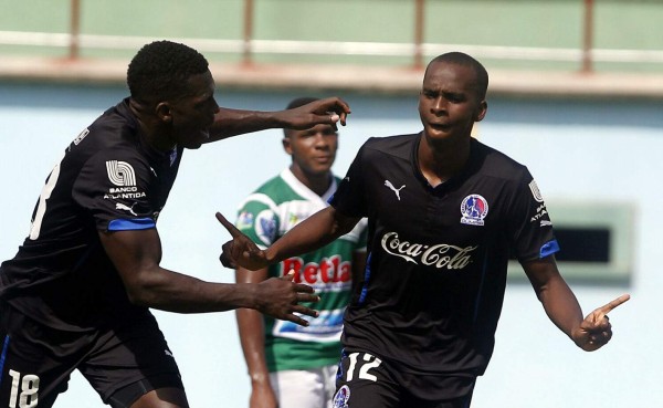 Olimpia sufre para vencer al Juticalpa y deja el último lugar