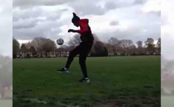 Video: Juan Carlos García se luce dominando el balón y lo publica en redes