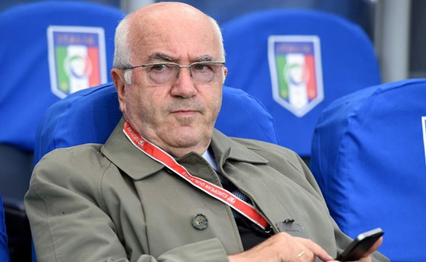 Polémica en Italia por frases del presidente del Calcio sobre gais y judíos