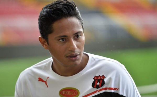 Ramón Núñez, sobre su debut con Alajuelense: 'Fue algo bonito”