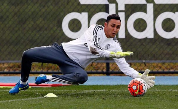 'Keylor Navas es el número uno por el momento', dice Rafa Benítez