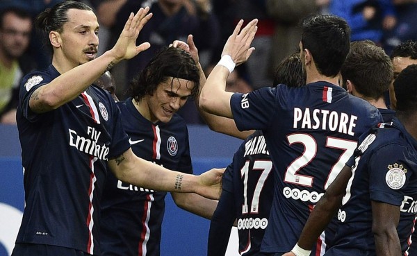 Zlatan Ibrahimovic y Cavani acercan el título al PSG
